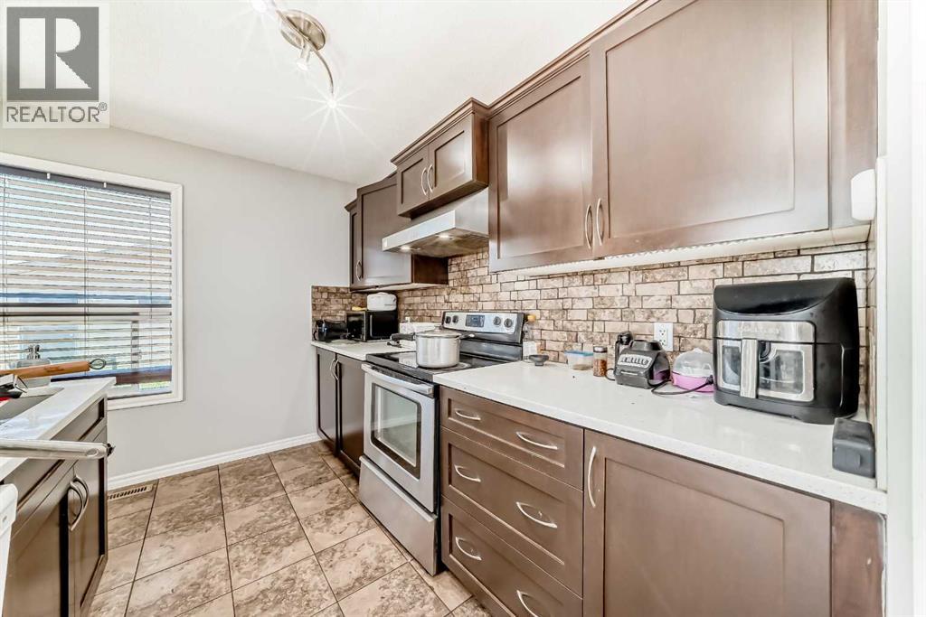 16 Skyview Springs Road NE - 14