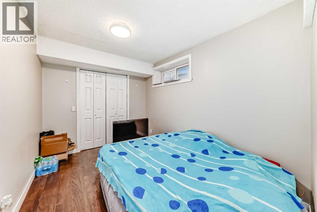16 Skyview Springs Road NE - 37