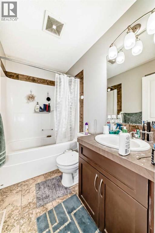 16 Skyview Springs Road NE - 31