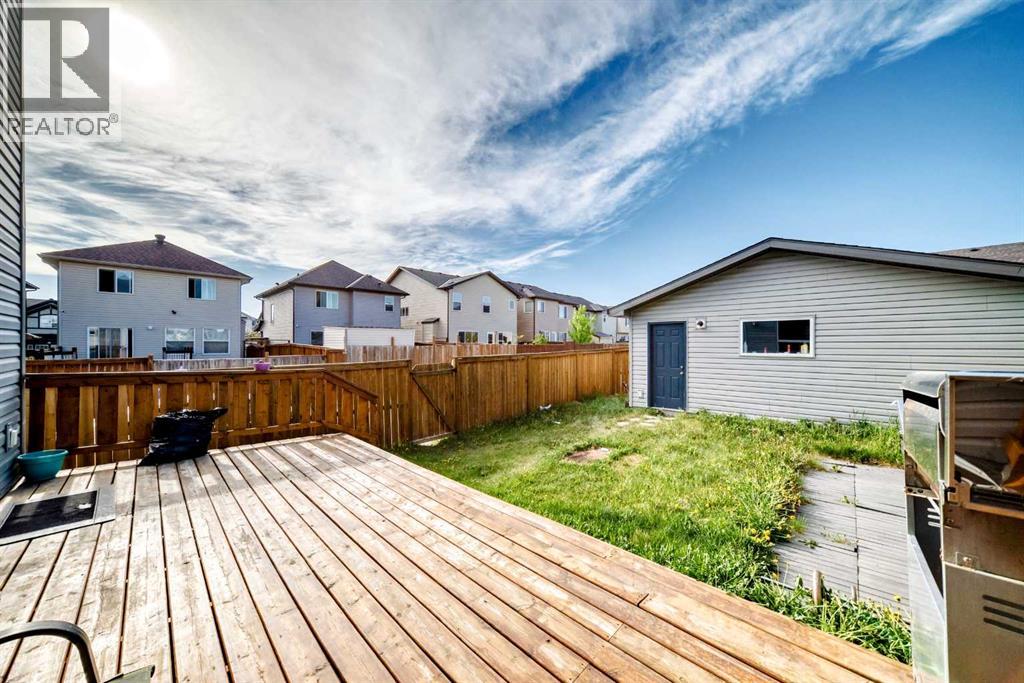 16 Skyview Springs Road NE - 41