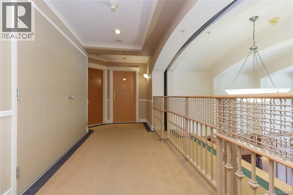 #414 21 Dallas Rd - 9