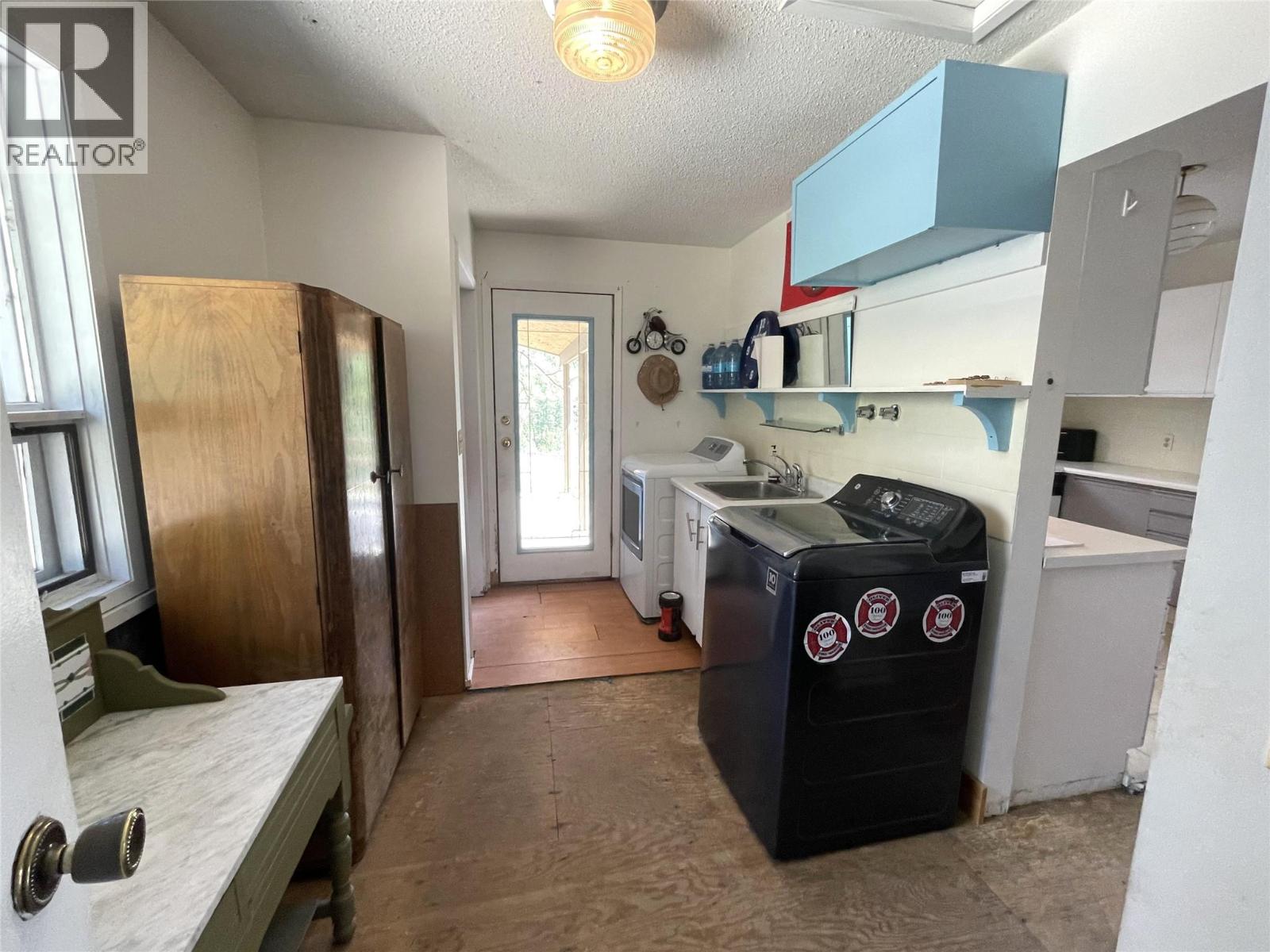 256 McCuddy Creek Road - 16