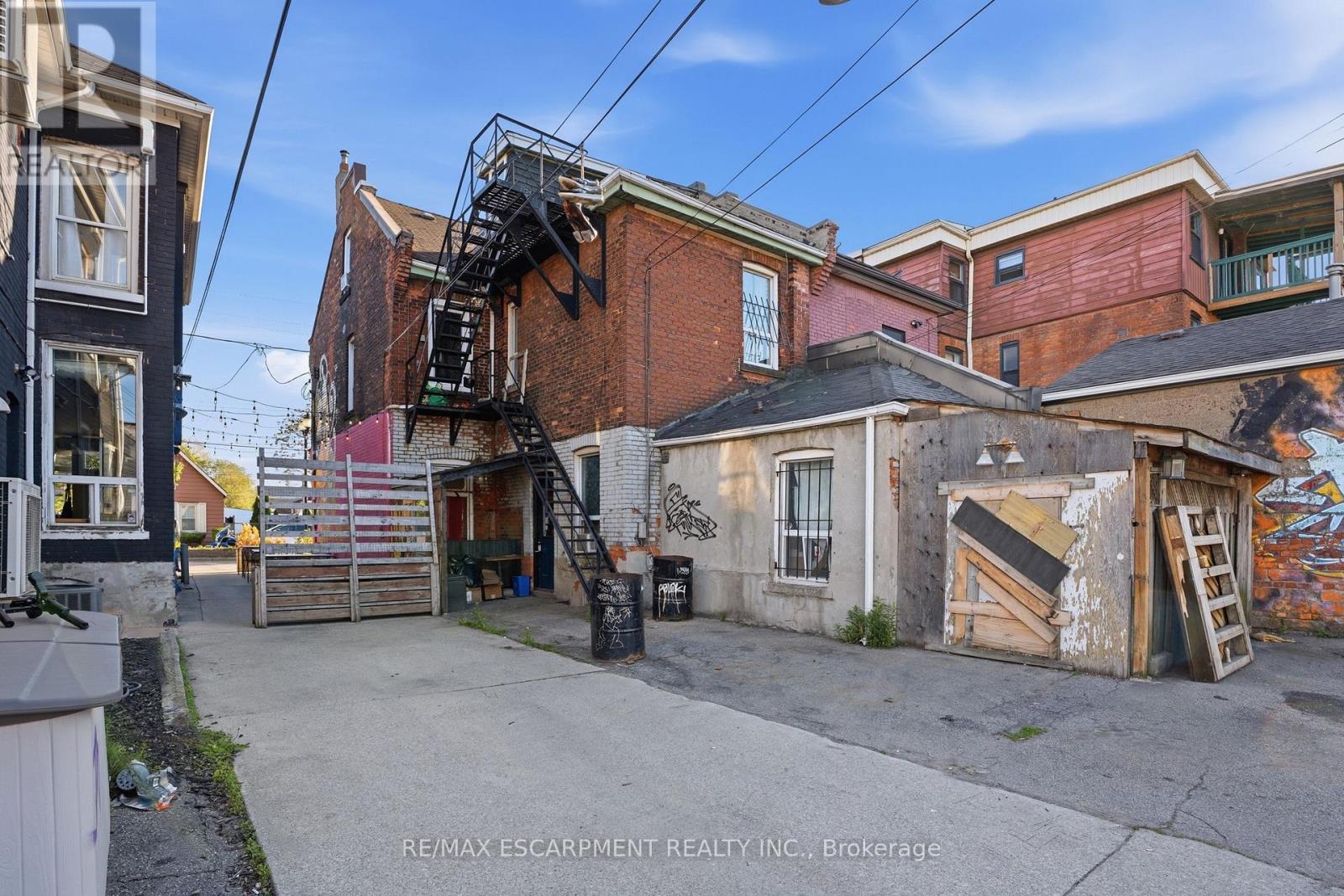 355 BARTON STREET E - 30