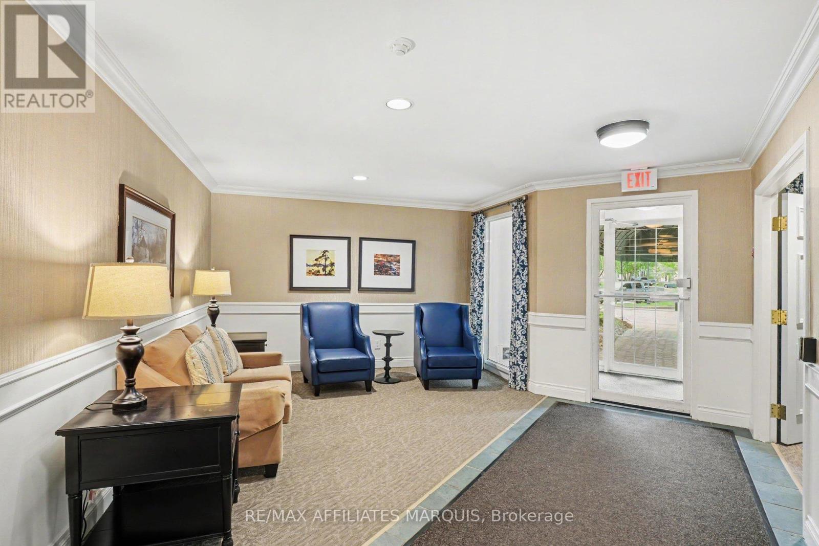 #115 40 PEARL STREET - 23