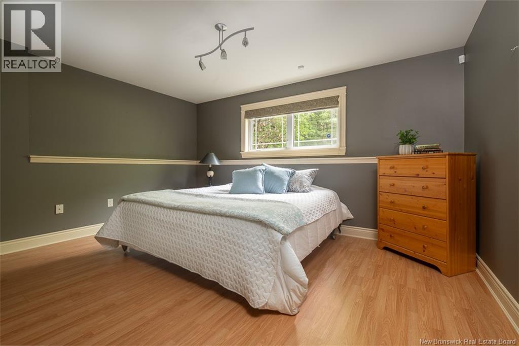 49 Starling Crescent - 40