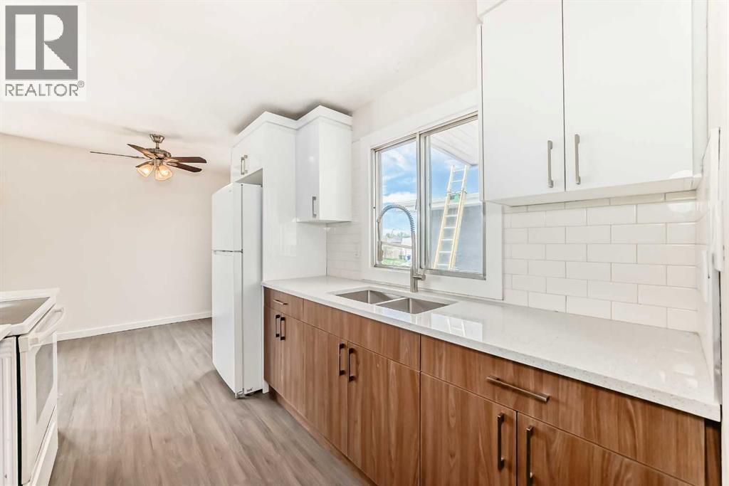 2918 Doverville Crescent SE - 9