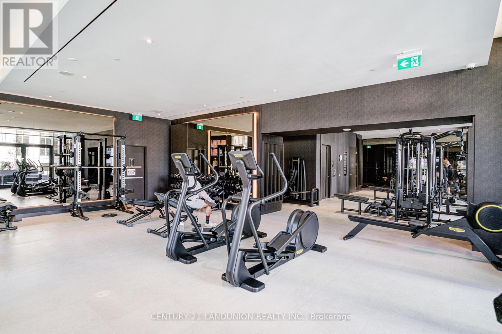 #PH4 11 YORKVILLE AVENUE - 25
