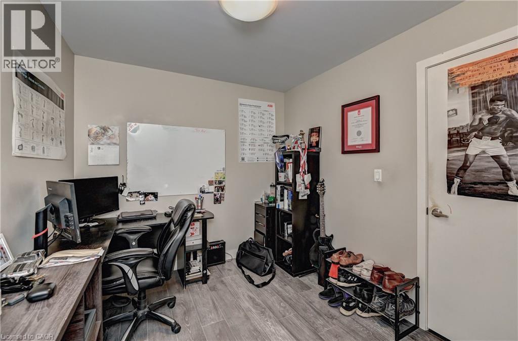 #1713 1 VICTORIA Street S - 24