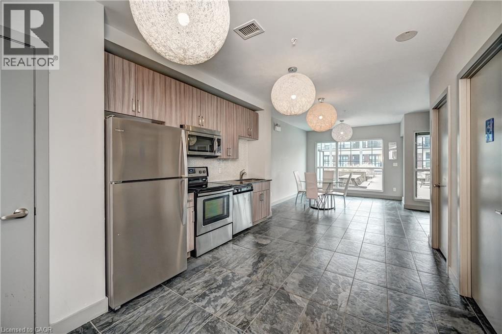 #1713 1 VICTORIA Street S - 38