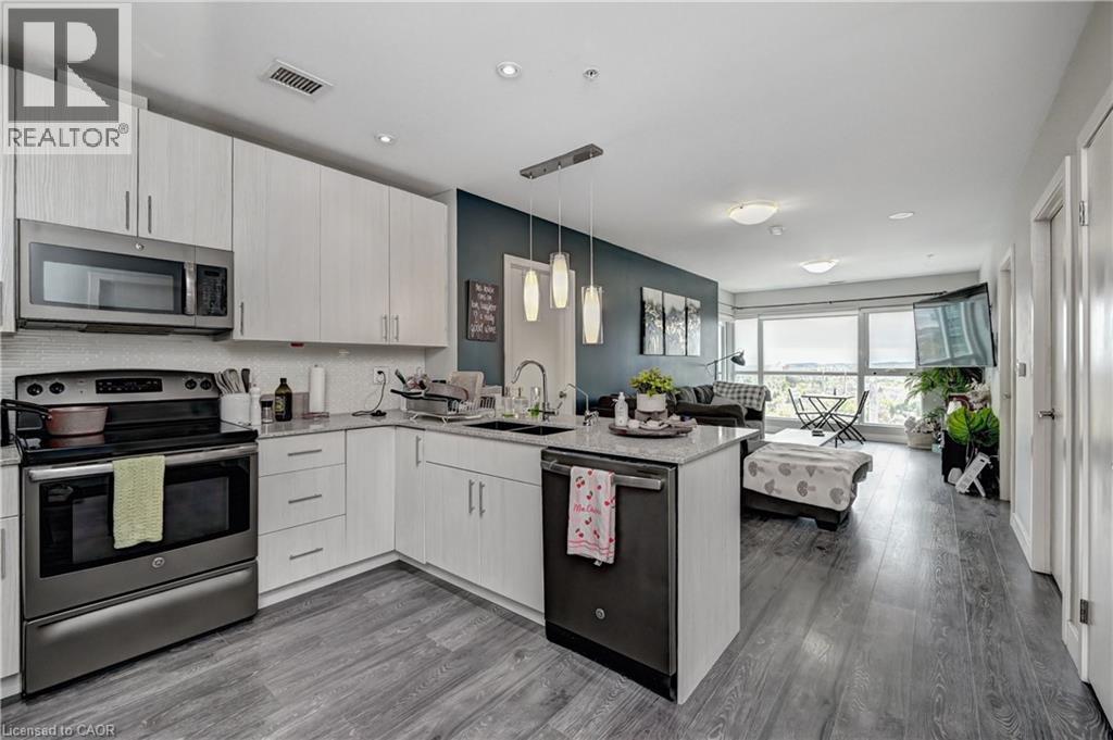 #1713 1 VICTORIA Street S - 4