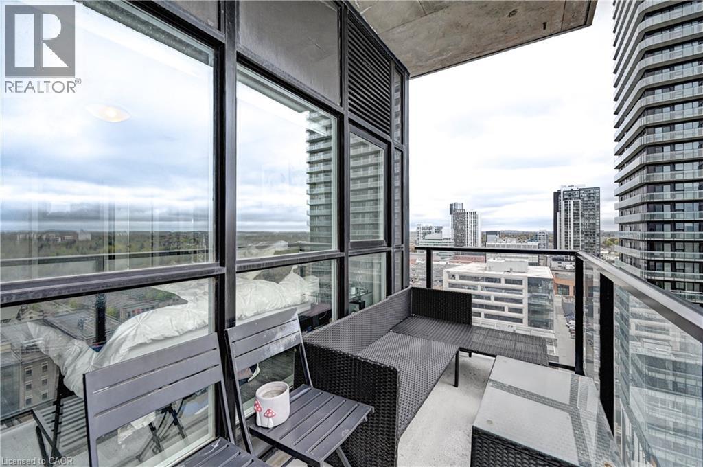 #1713 1 VICTORIA Street S - 5