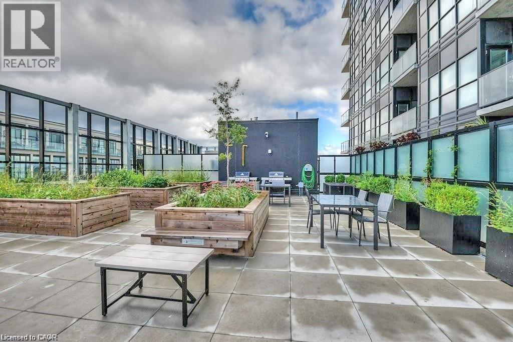 #1713 1 VICTORIA Street S - 9
