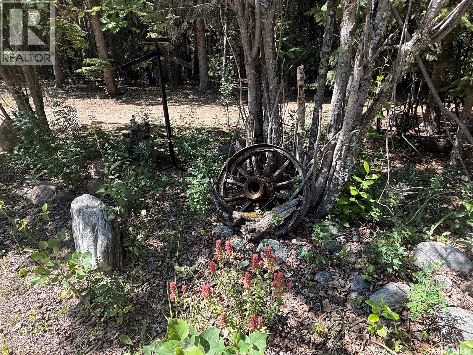 Rest A While Acreage - 32