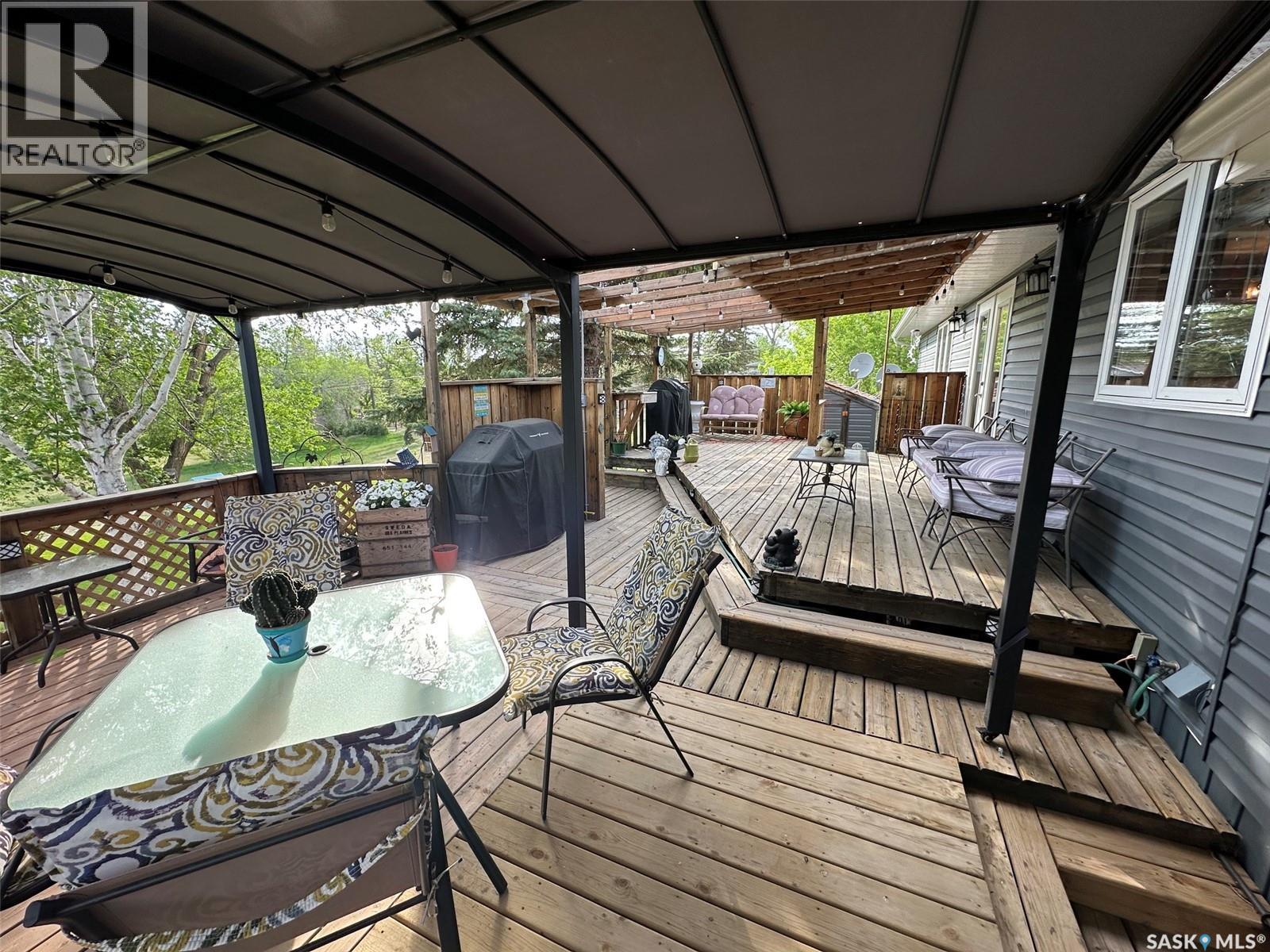 310 2nd AVENUE S - 30