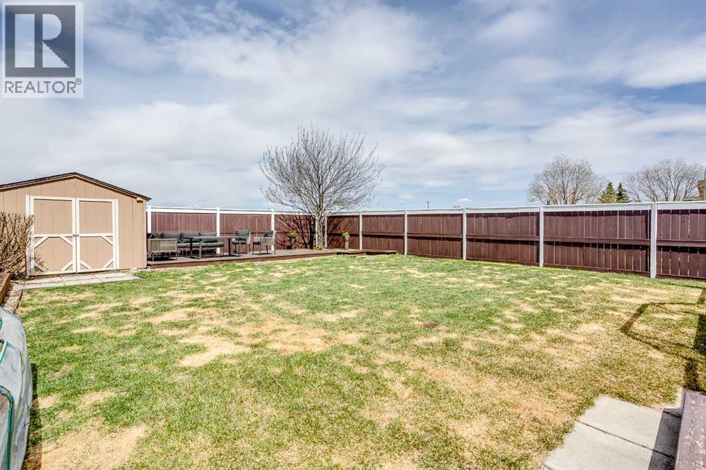 514 Stonegate Road NW - 36