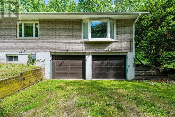 563 6TH CONCESSION ROAD W - 4