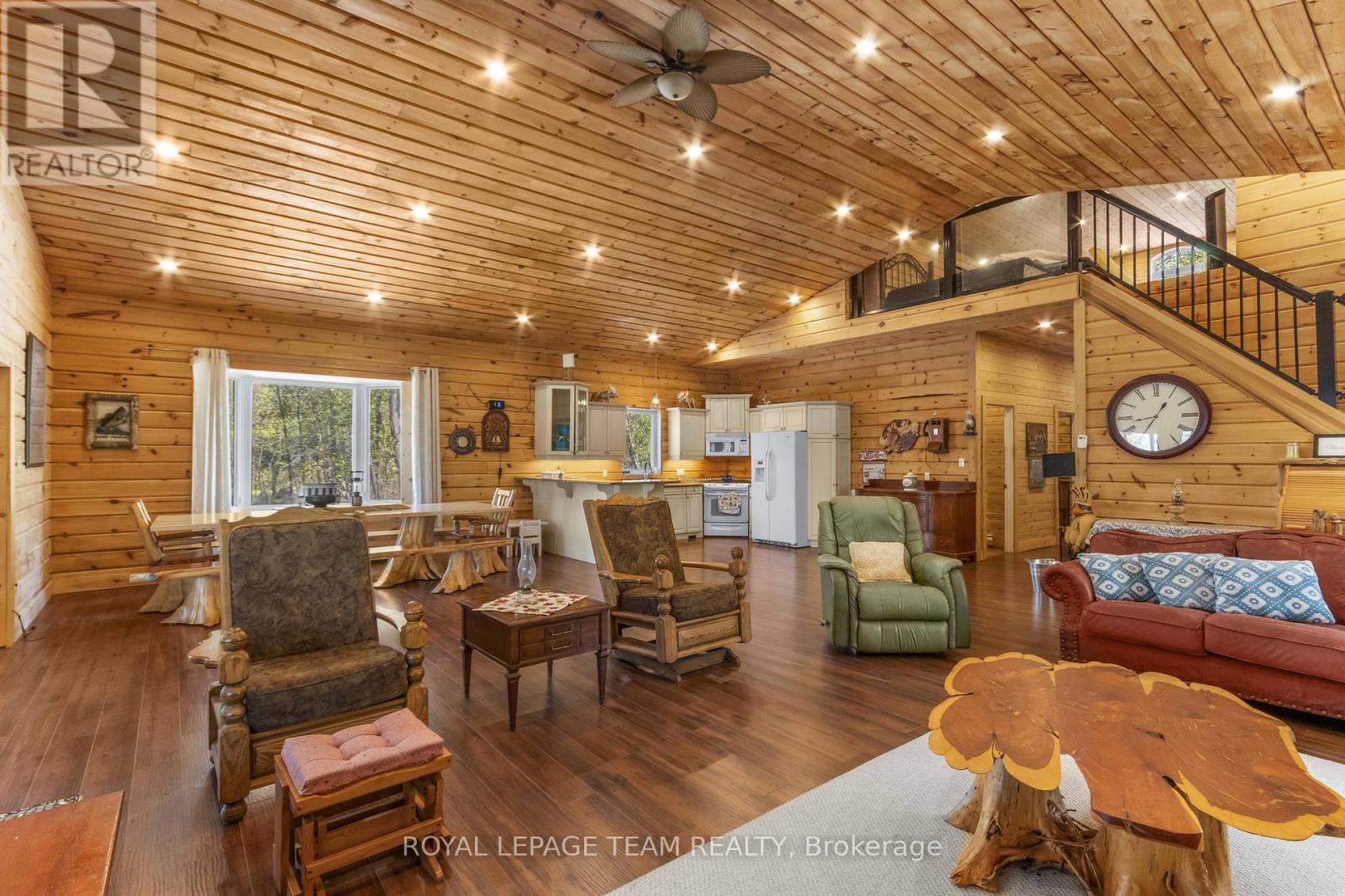 697 CURTISS ROAD - 13