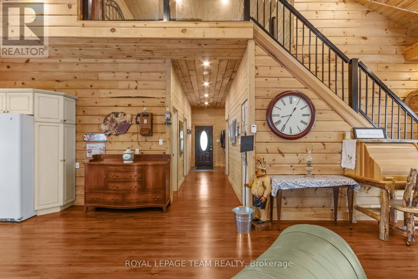 697 CURTISS ROAD - 18