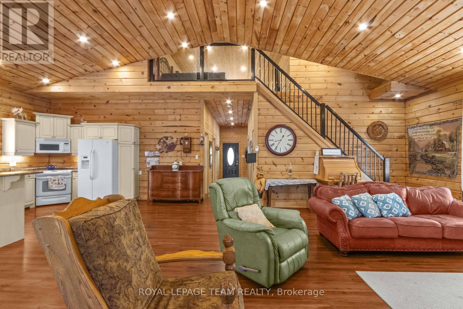 697 CURTISS ROAD - 19