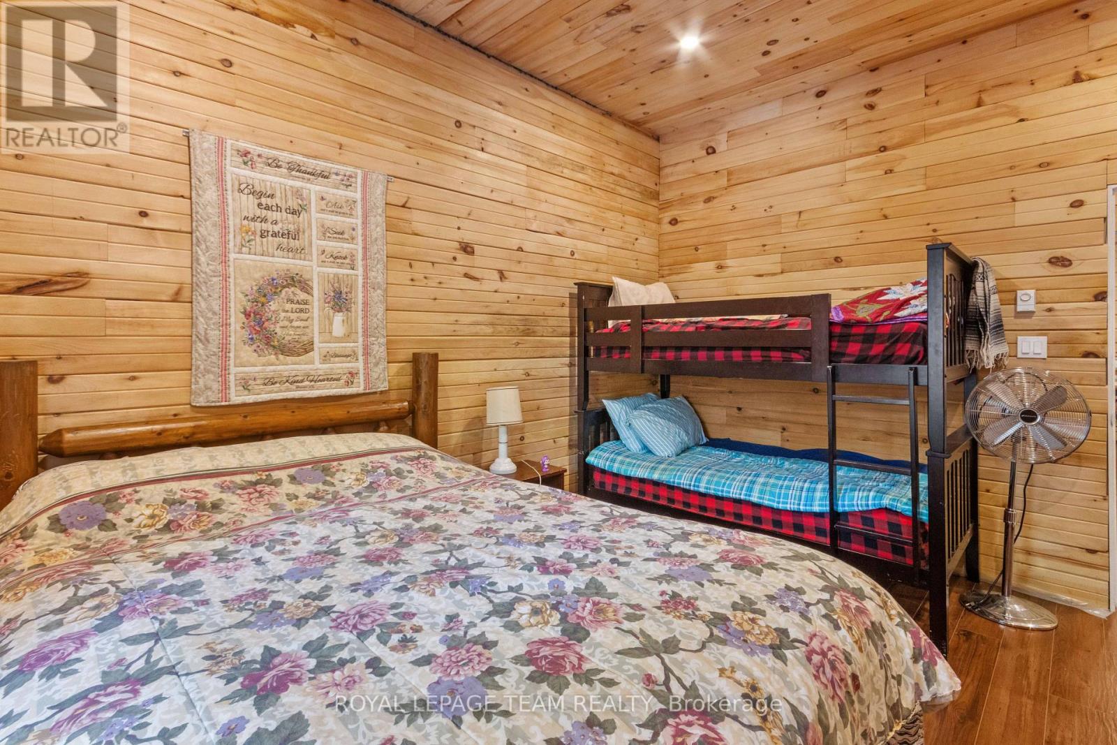 697 CURTISS ROAD - 26