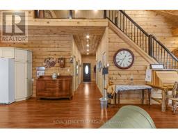 697 Curtiss Road, Madawaska Valley, ON K0J1B0 Photo 13