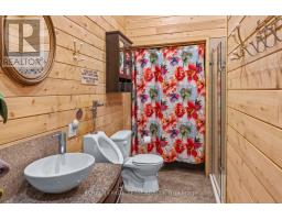 697 Curtiss Road, Madawaska Valley, ON K0J1B0 Photo 12