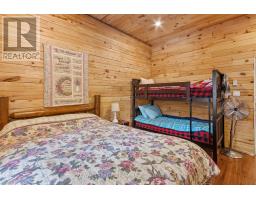 697 Curtiss Road, Madawaska Valley, ON K0J1B0 Photo 25