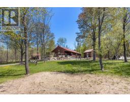 697 Curtiss Road, Madawaska Valley, ON K0J1B0 Photo 15