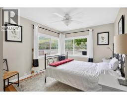 Kitchen - 8110 & 8120 Busk Road, Balfour, BC V0G1C0 Photo 18