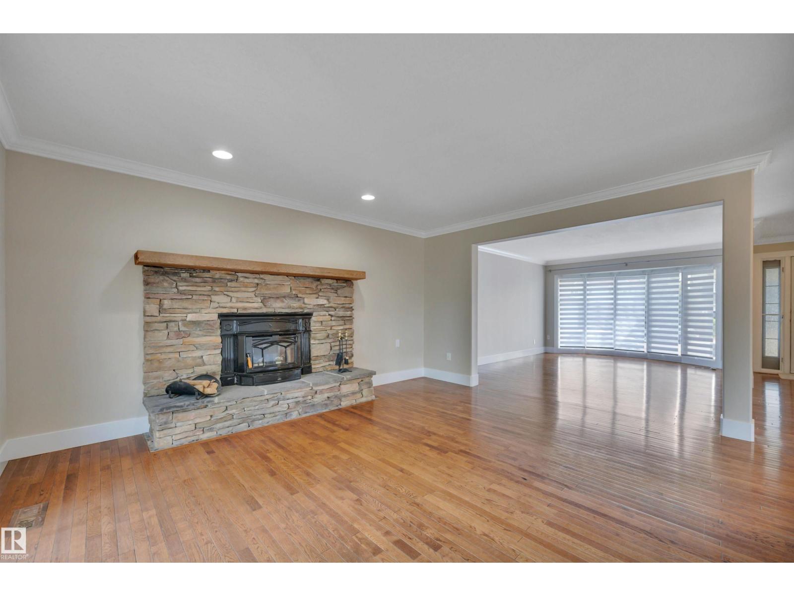 2412 112A ST NW - 12