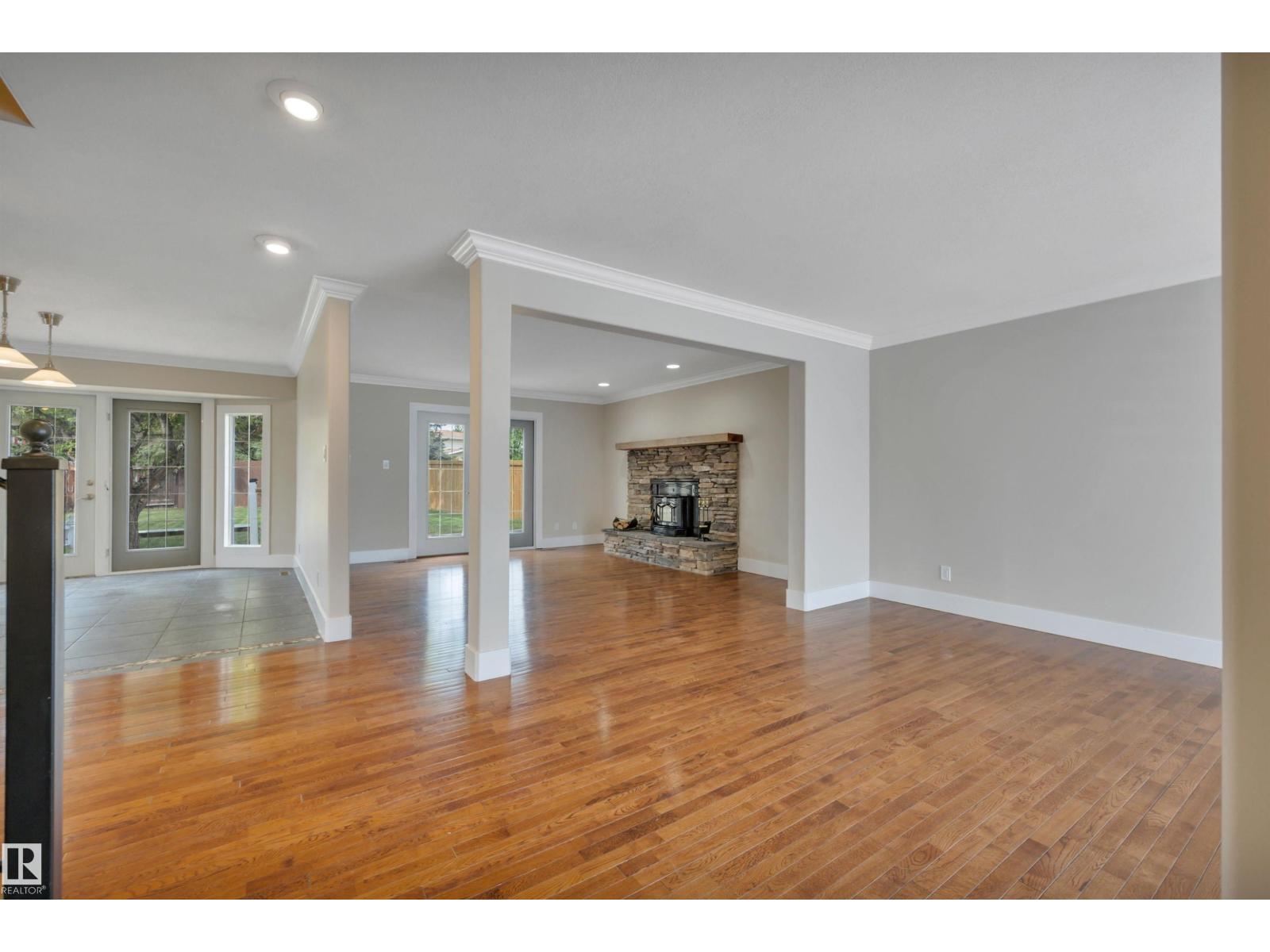 2412 112A ST NW - 4