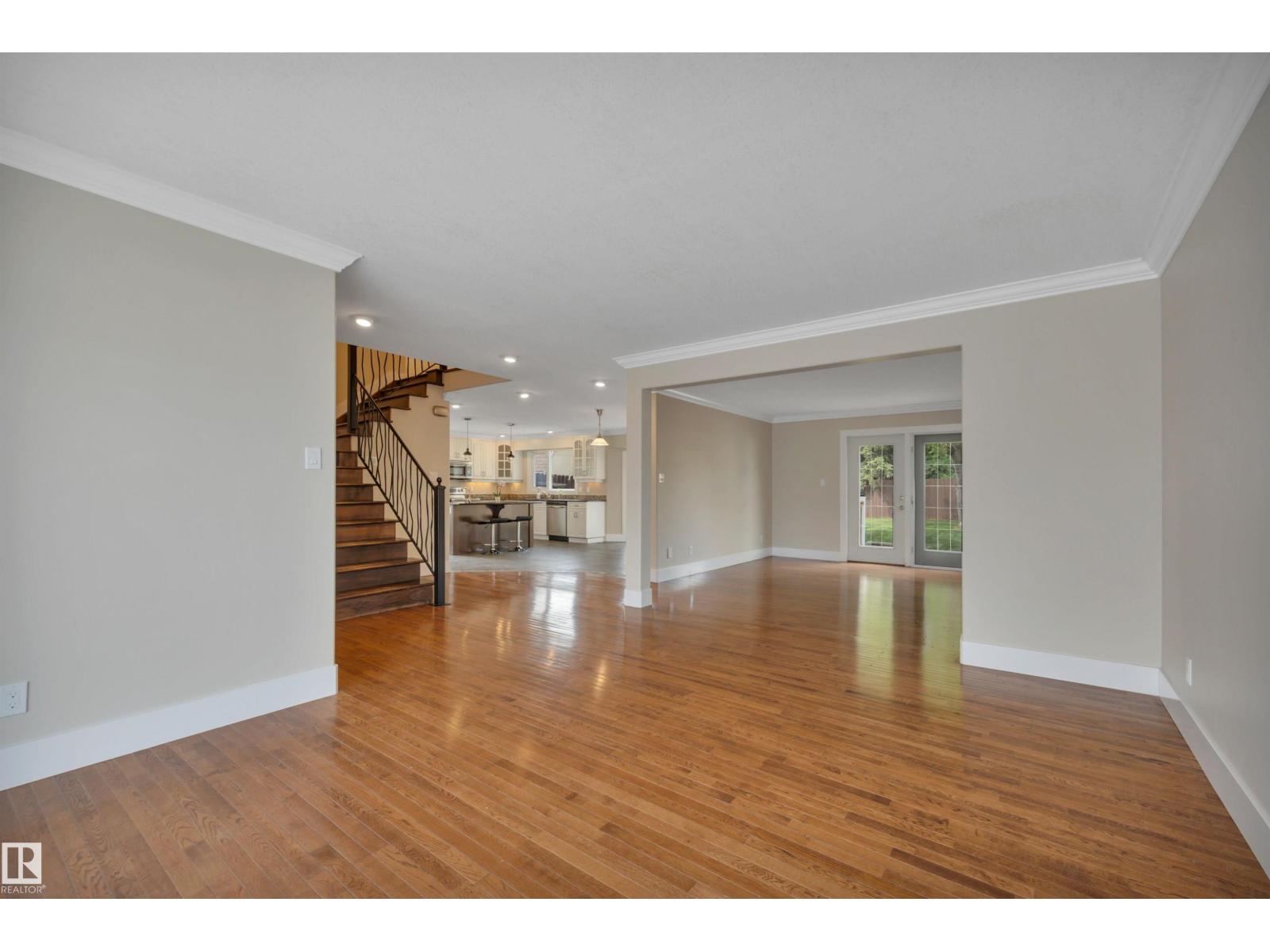 2412 112A ST NW - 8