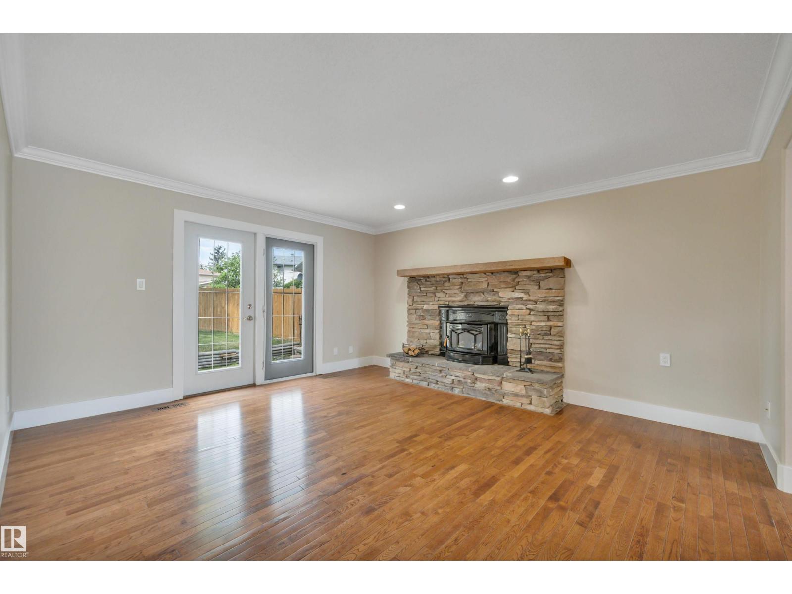 2412 112A ST NW - 9