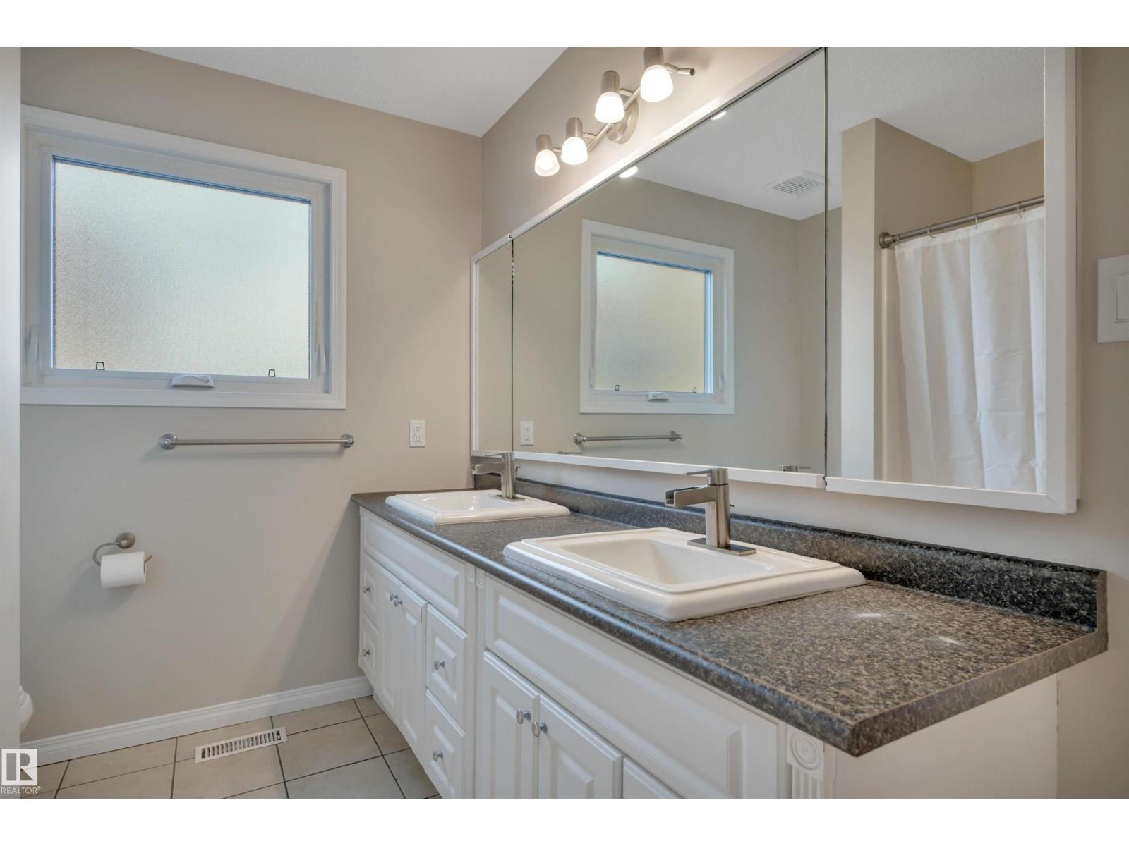 2412 112A ST NW - 51