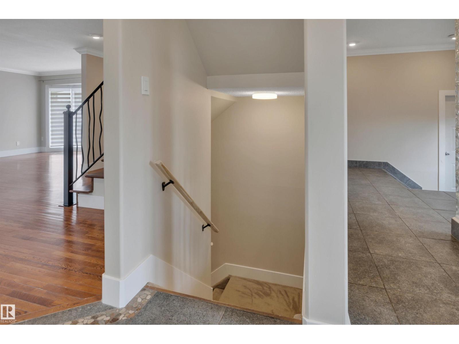 2412 112A ST NW - 52