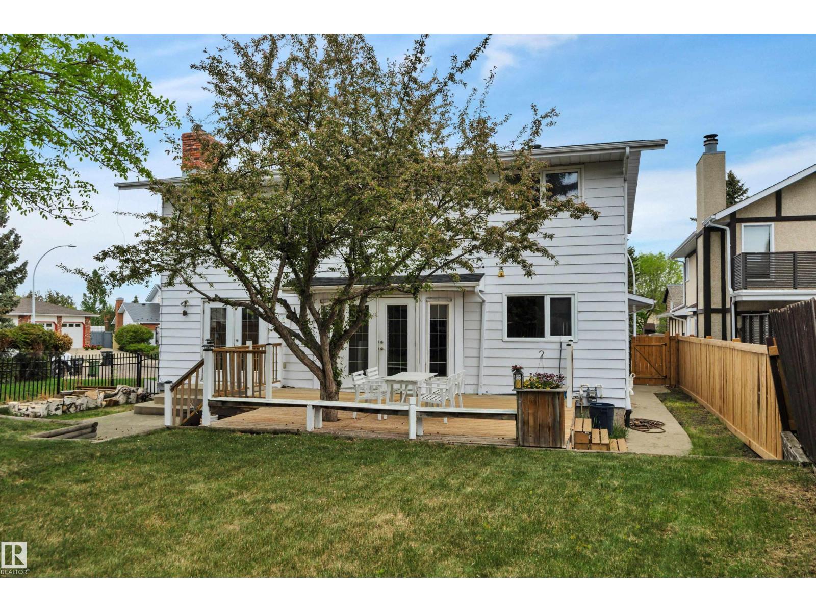 2412 112A ST NW - 62