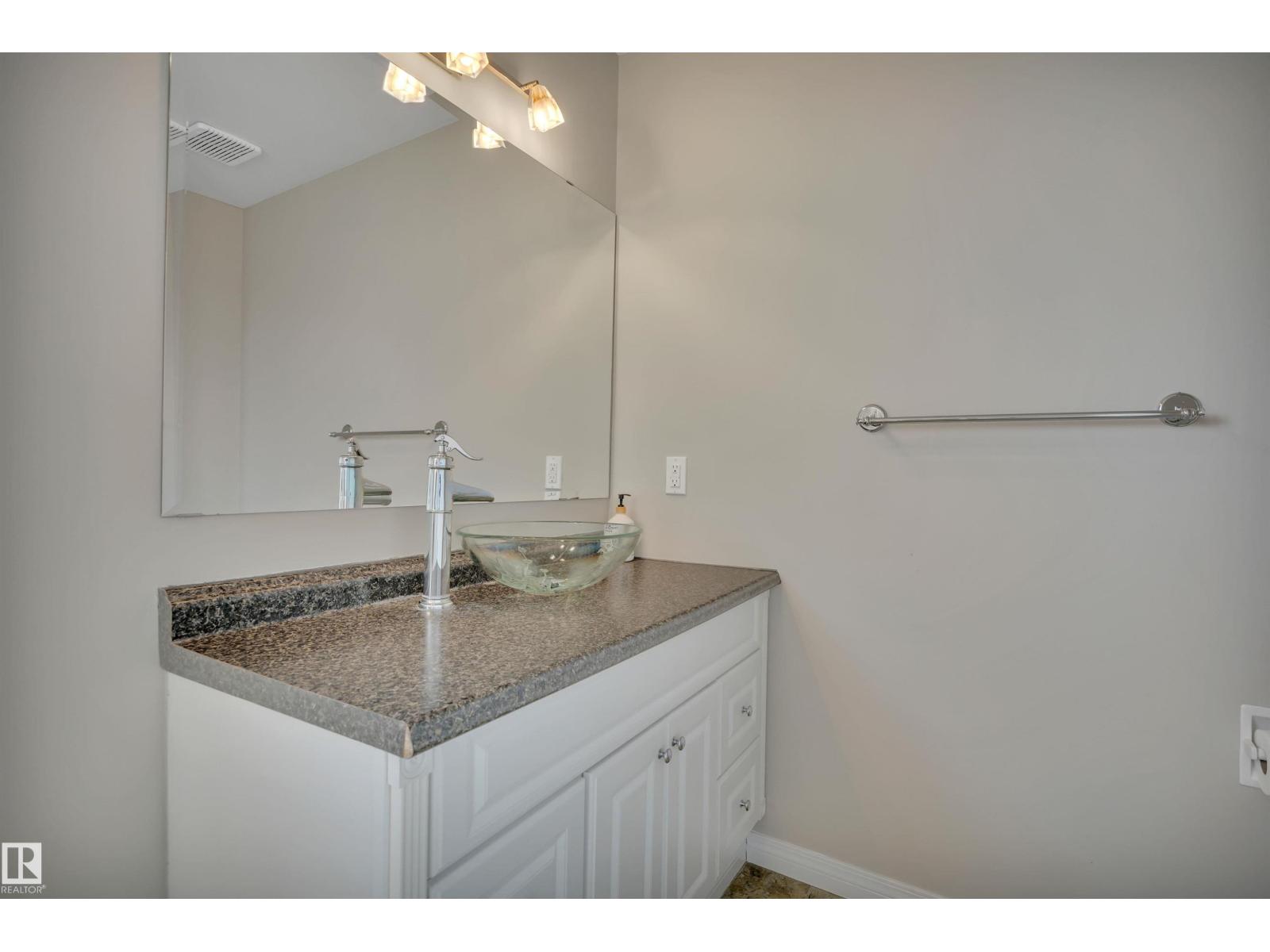 2412 112A ST NW - 39