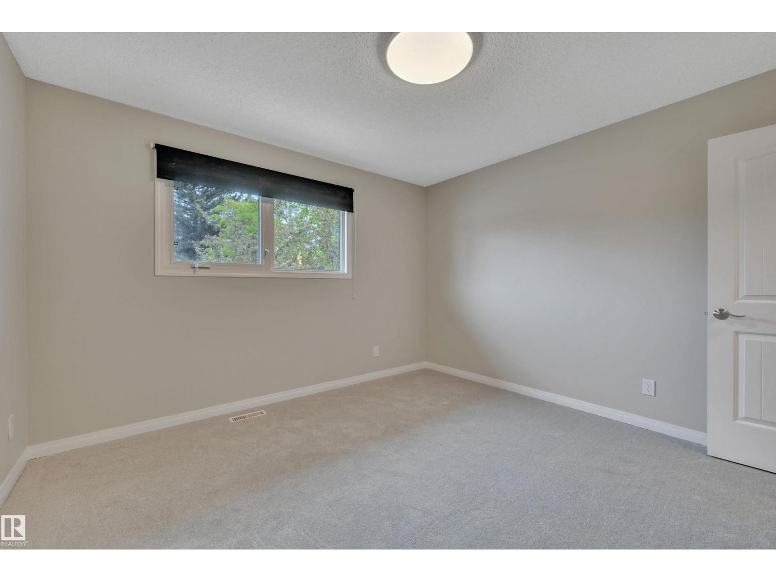 2412 112A ST NW - 47