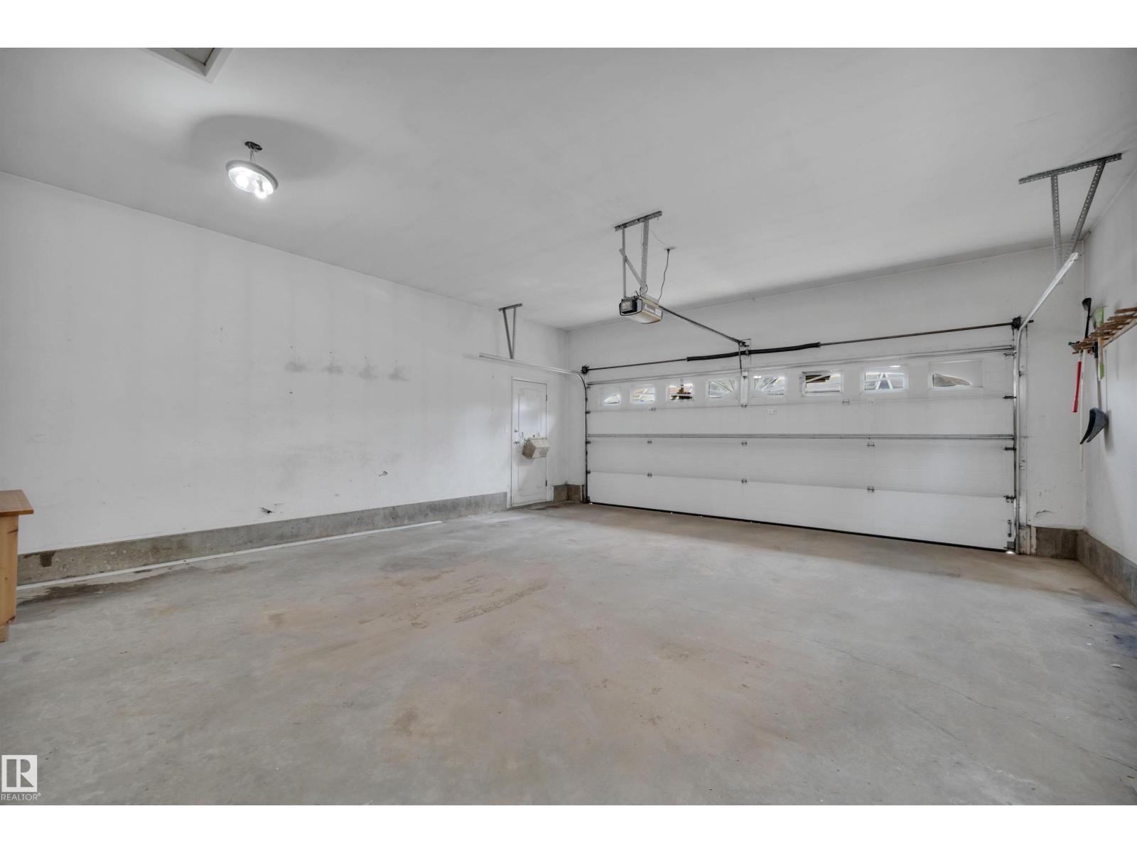 2412 112A ST NW - 73
