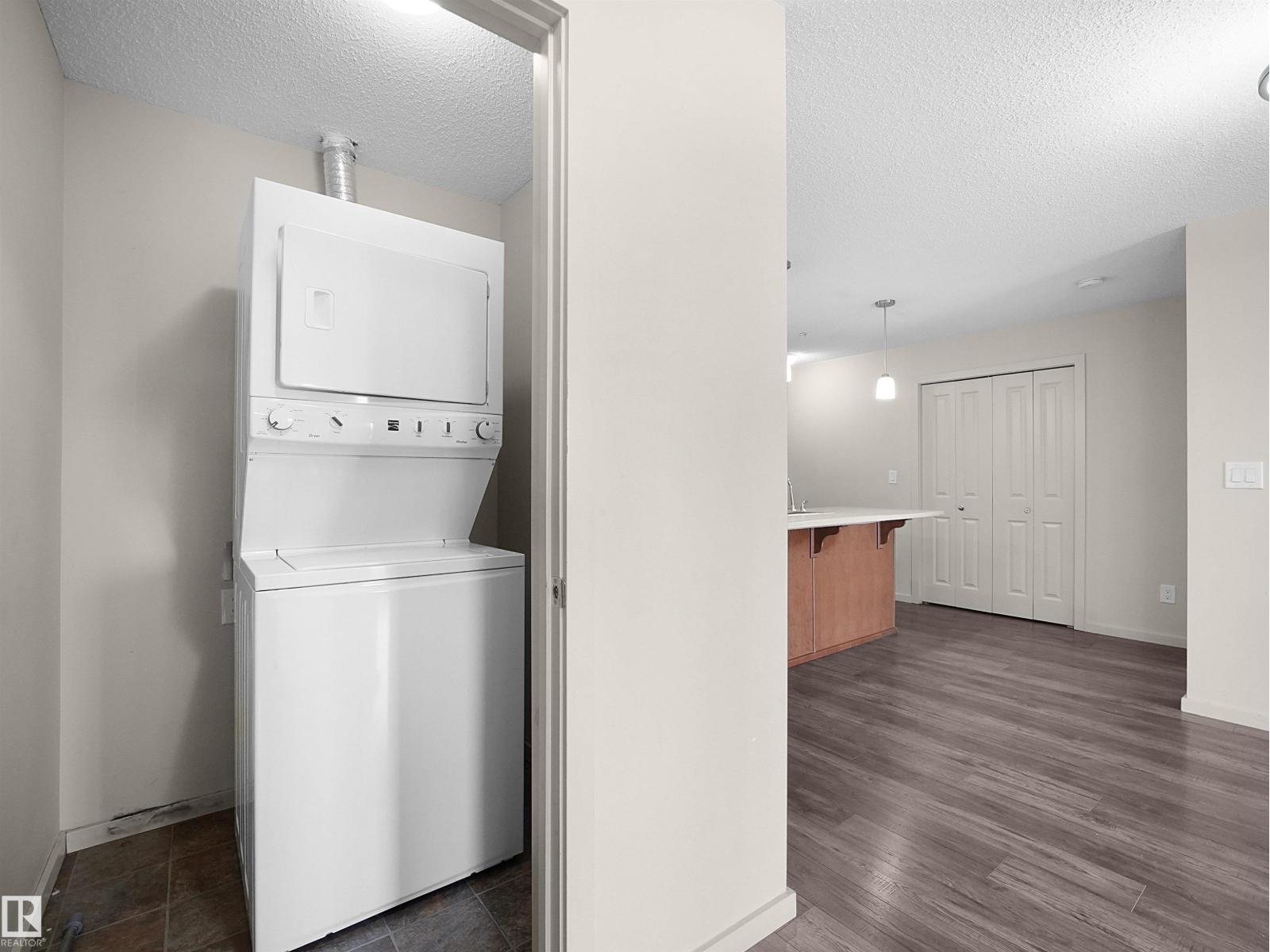 #215 3357 16A AV NW - 15
