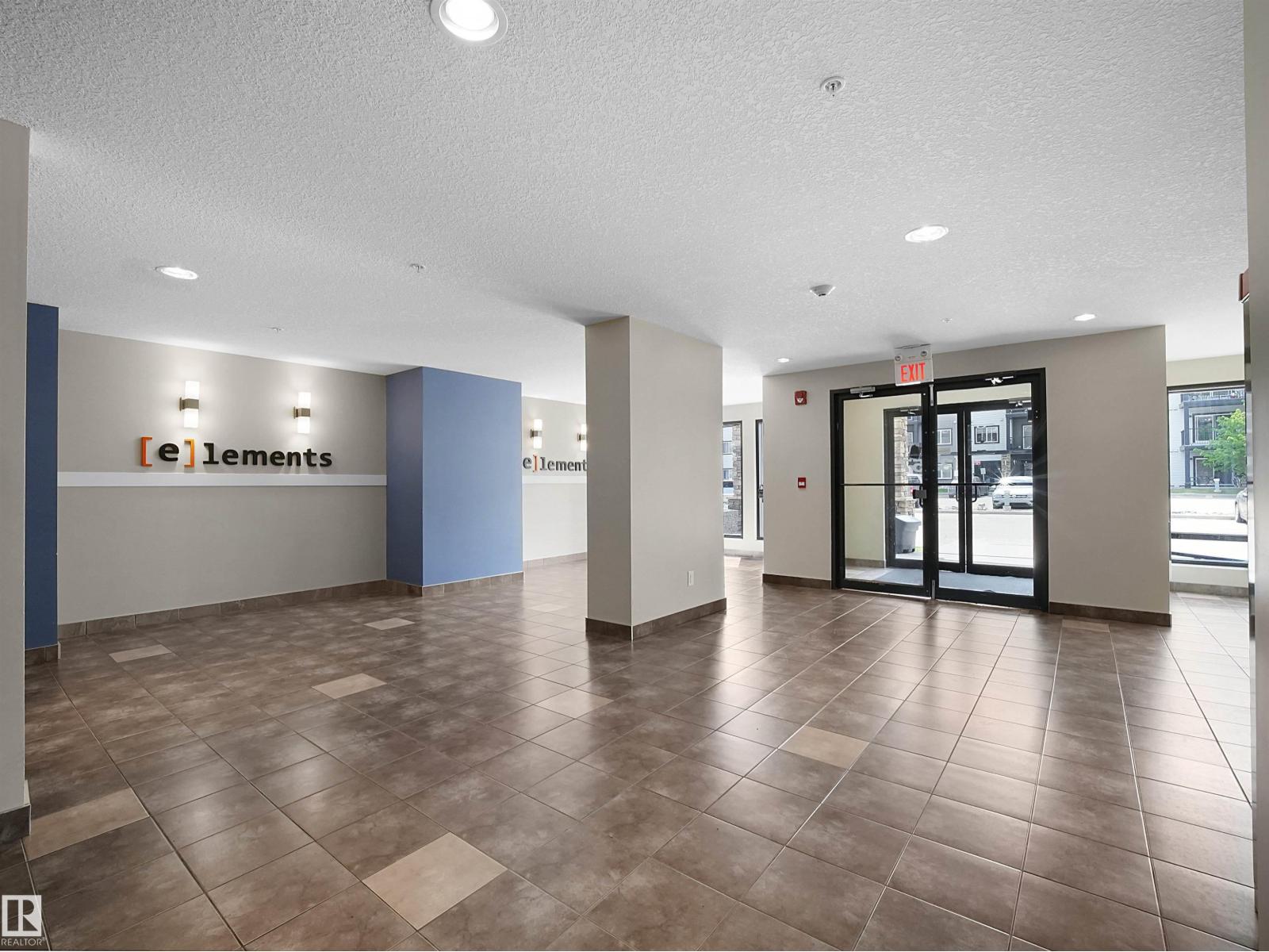 #215 3357 16A AV NW - 31