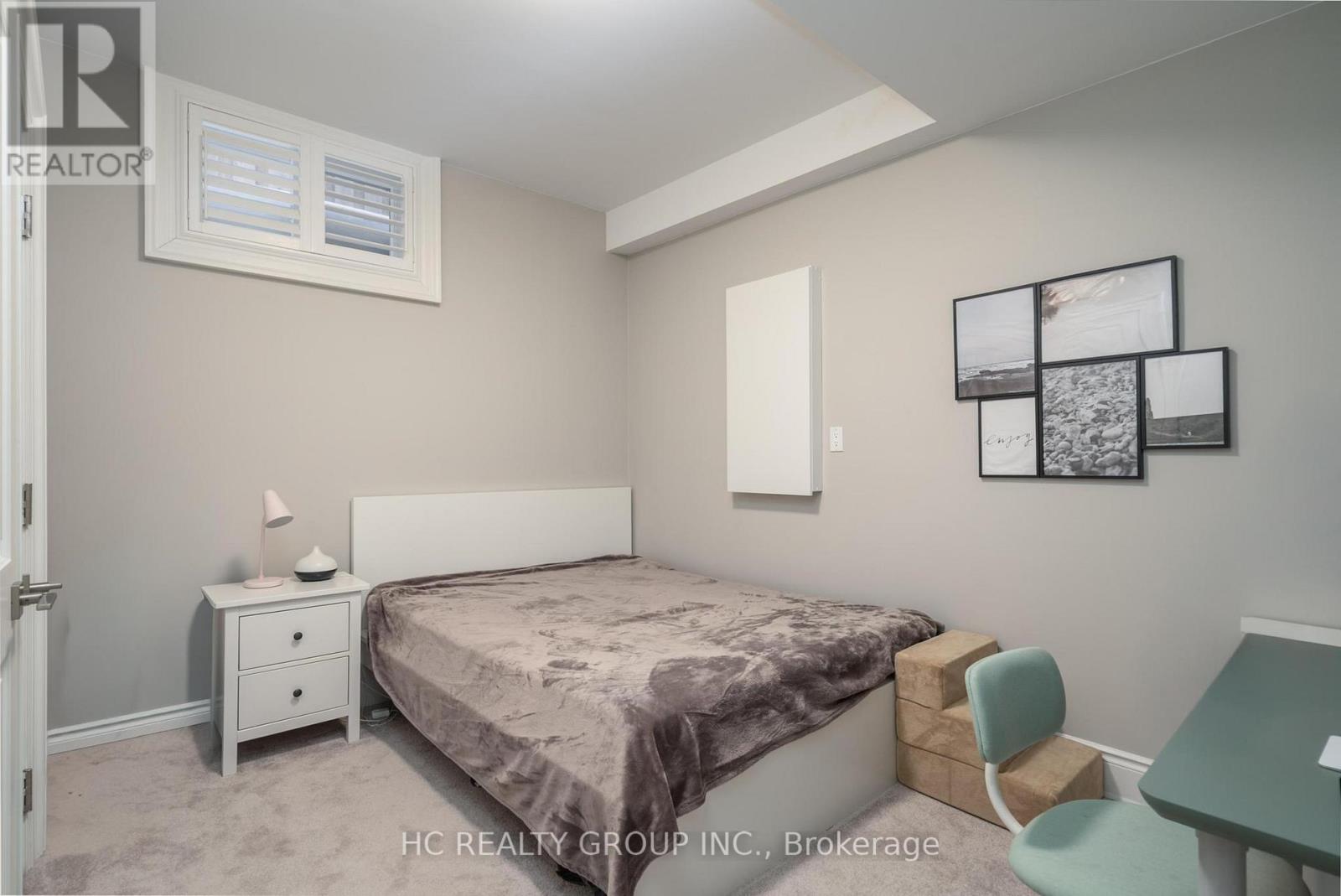11 CHIPSTEAD ROAD - 34