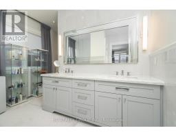 11 Chipstead Road, Toronto, ON M3B3E5 Photo 17