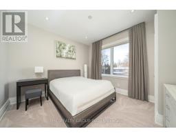 11 Chipstead Road, Toronto, ON M3B3E5 Photo 29