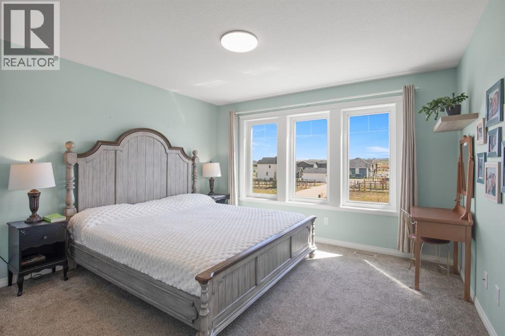 14 Tagish Avenue - 11