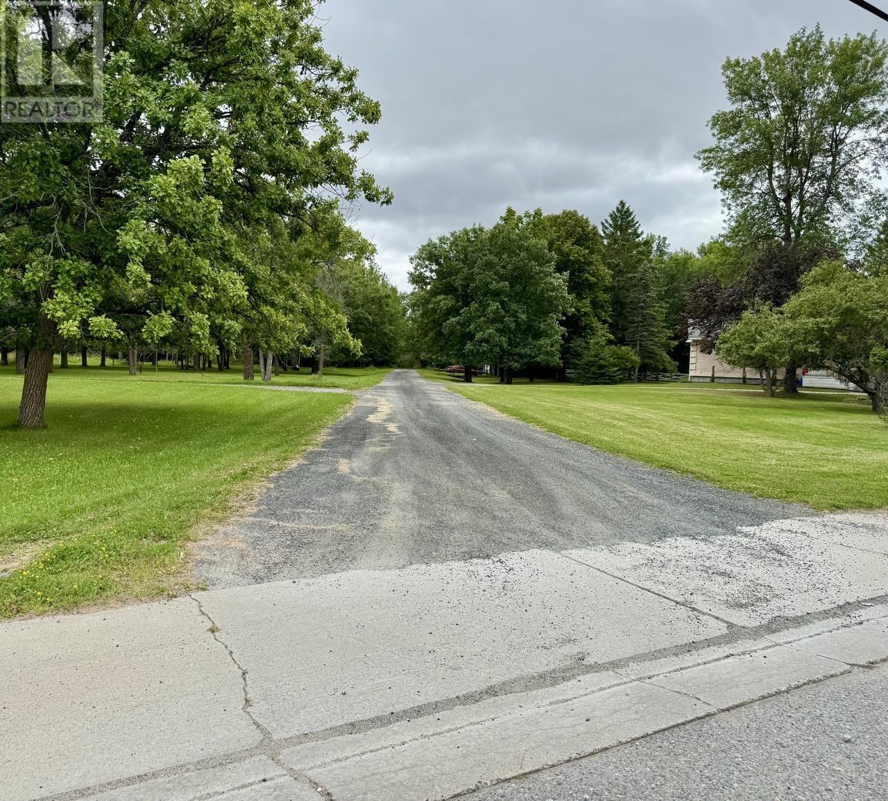 PCL 16721 Sunset Drive