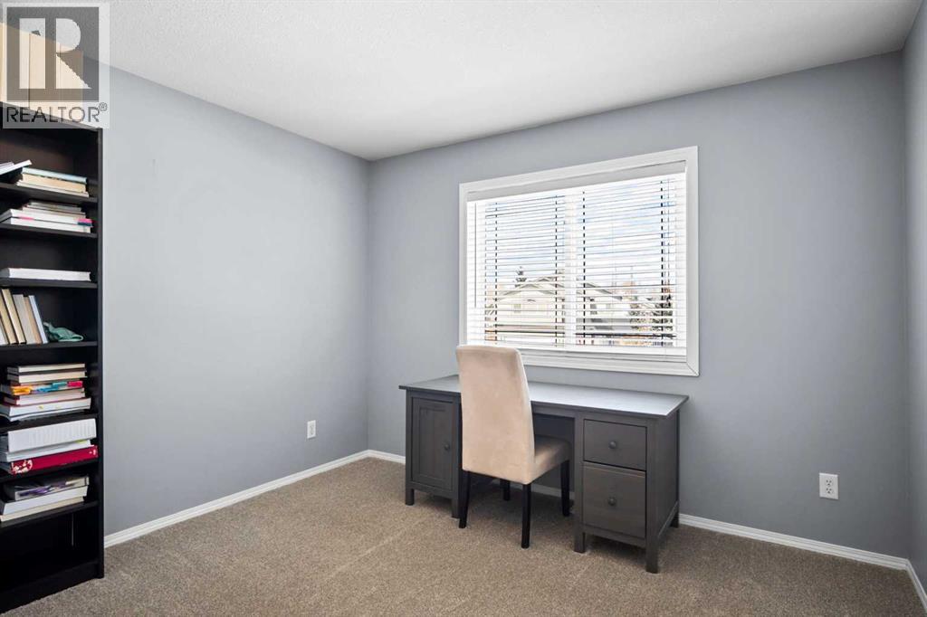 3rd bedroom upper level