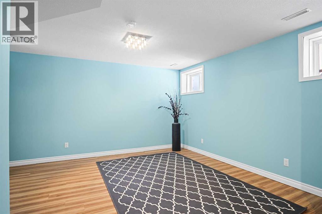 17 Skara Brae Close - 26