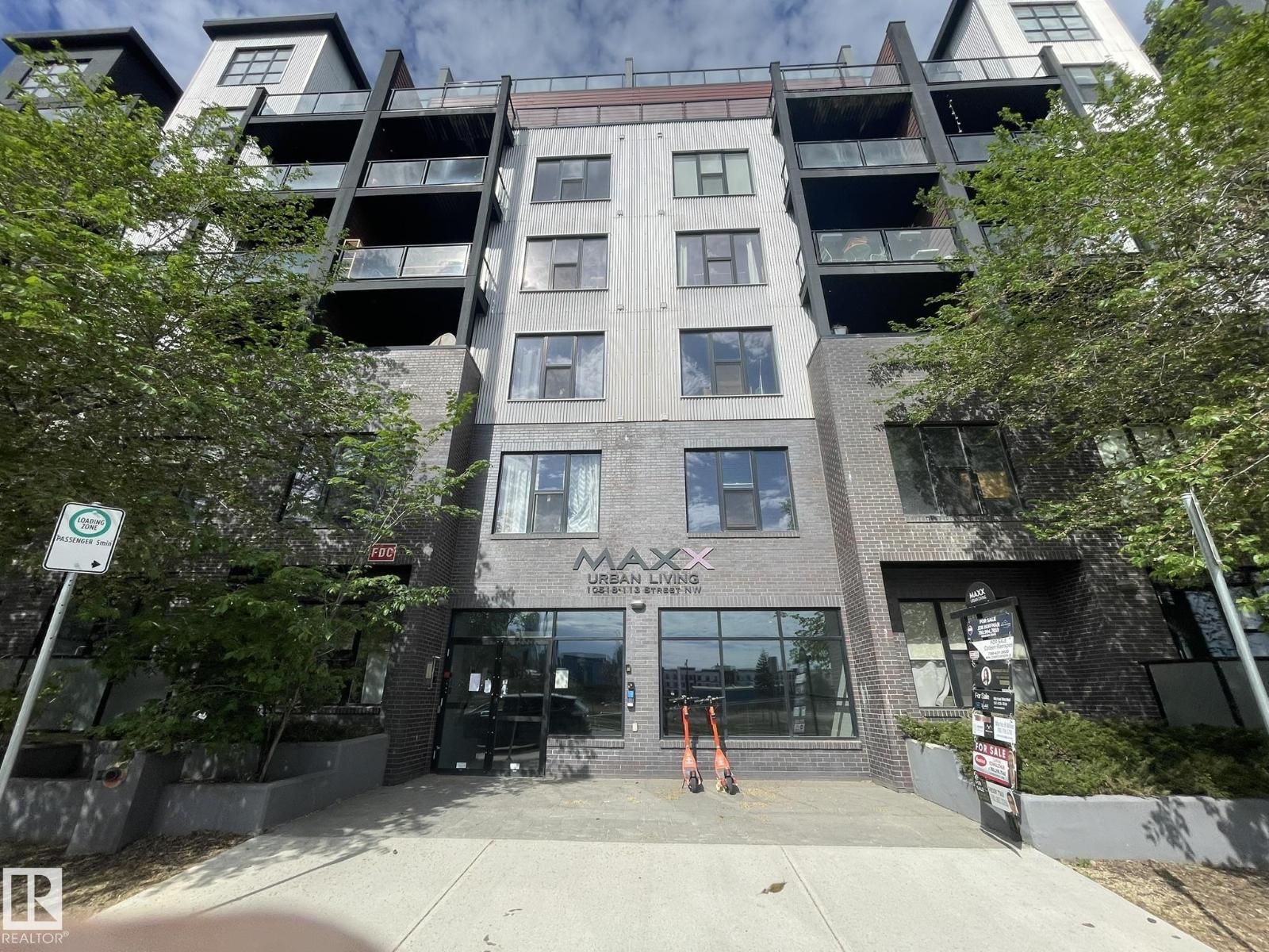 #504 10518 113 ST NW - 3