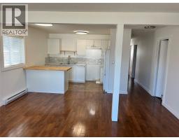 Full bathroom - 217 8th Street S, Cranbrook, BC V1C1N9 Photo 8